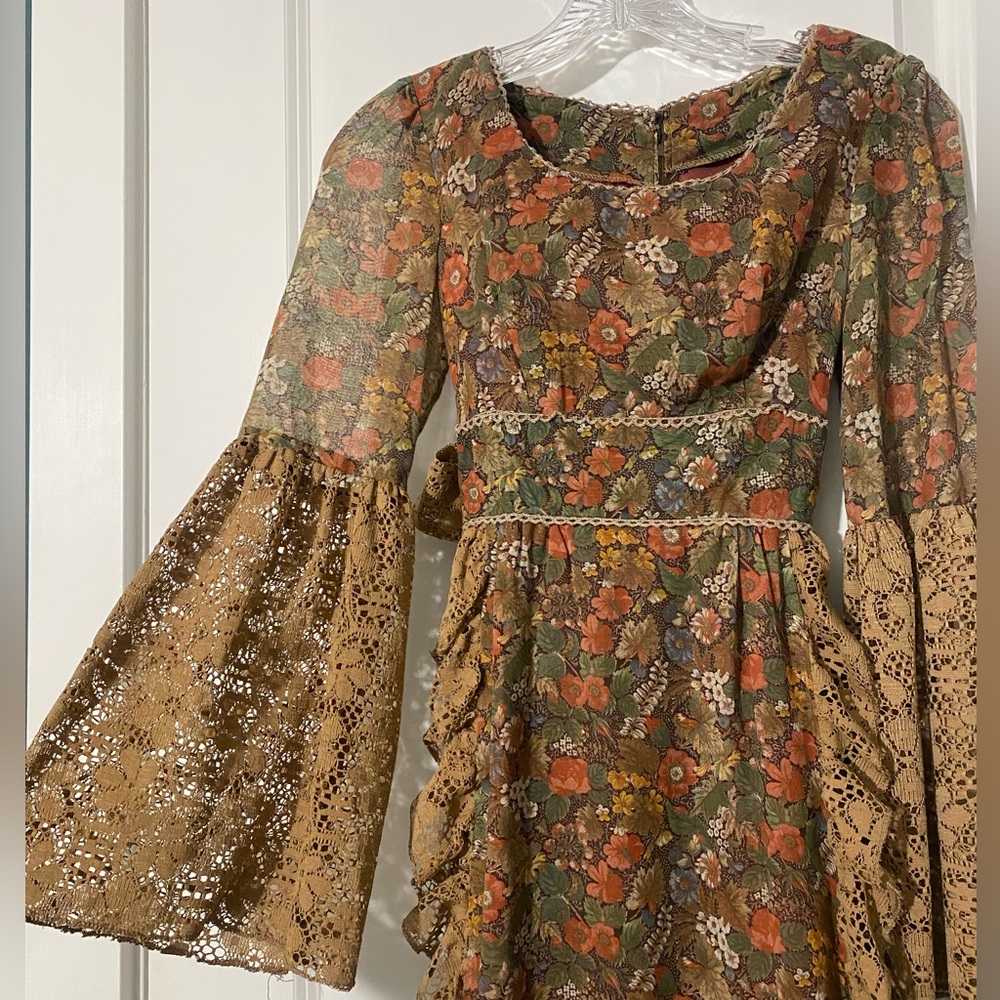 Vintage 1970s Gunne Sax Style dress